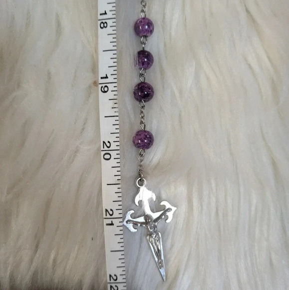 For The Love Of Lilac Beaded Rosary - Picture 4 of 5